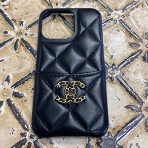 13 pro case designer in stock